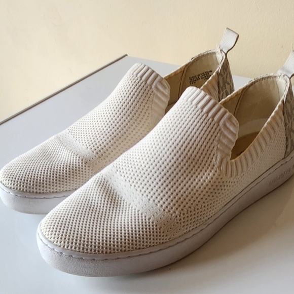 Michael Kors shoes - Picture 4 of 6